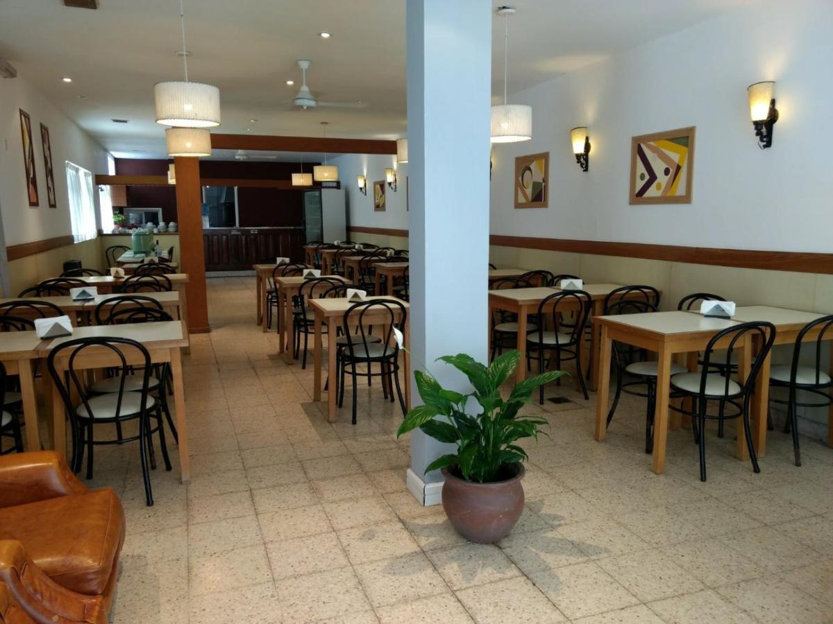 Hotel Corales Мар дел Плата Екстериор снимка